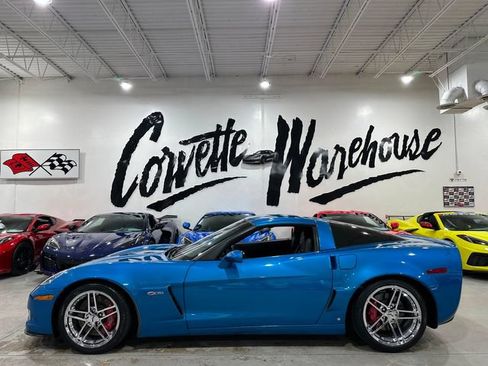 Used 2008 Chevrolet Corvette Z06 w/ Preferred Equipment Group RWD image 2