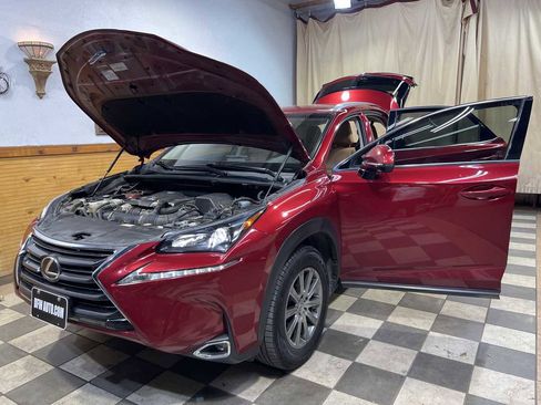 Used 2017 Lexus NX 200t FWD w/ Accessory Package image 13