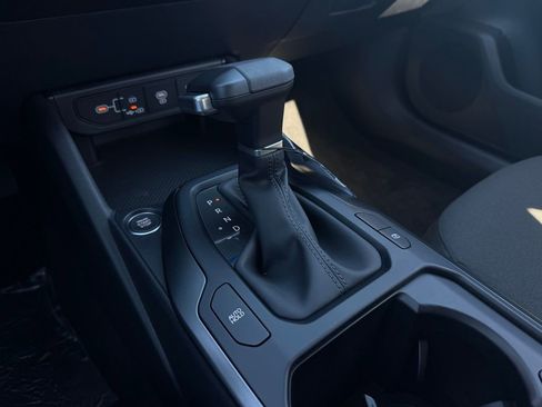 New 2026 Kia K4 LX image 22