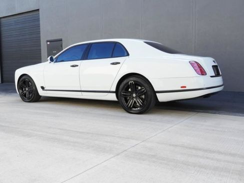 Used 2012 Bentley Mulsanne RWD image 10