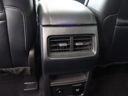 Used 2022 Ford Edge SEL w/ Convenience Package image 44