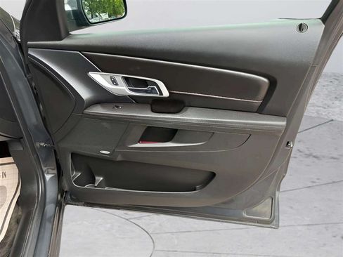 Used 2017 GMC Terrain SLT w/ Driver Alert Package I FWD image 14