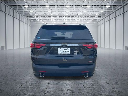 Used 2023 Chevrolet Traverse RS w/ LPO, Floor Liner Package image 6
