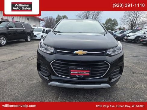 Used 2020 Chevrolet Trax LT w/ LPO, Protection Package AWD/4WD image 8