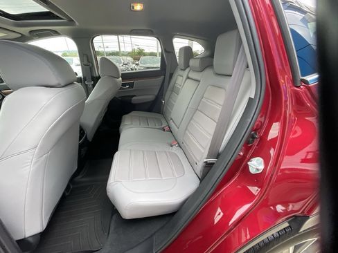 Used 2021 Honda CR-V Touring image 25