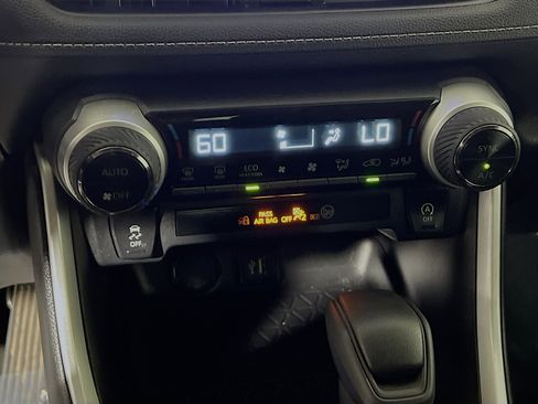 Used 2023 Toyota RAV4 XLE FWD image 26