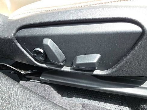 Used 2021 BMW X1 sDrive28i w/ Convenience Package FWD image 11