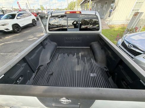 Used 2018 Nissan Frontier SV RWD image 22