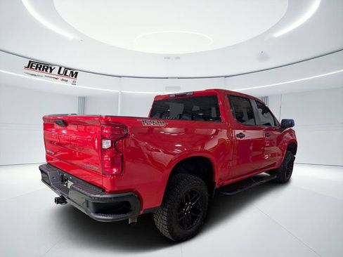 Used 2025 Chevrolet Silverado 1500 Custom Trail Boss AWD/4WD image 3