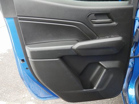 Used 2023 Chevrolet Colorado Trail Boss w/ Technology Package image 30