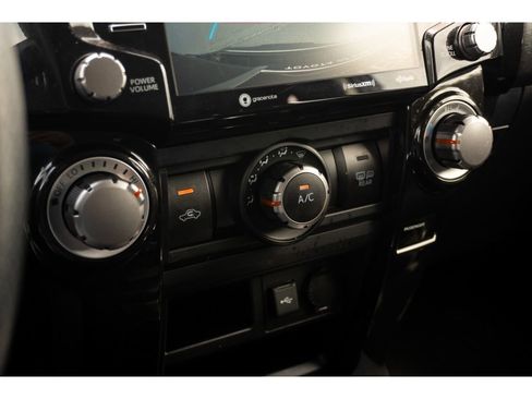 Used 2024 Toyota 4Runner TRD Off-Road AWD/4WD image 25