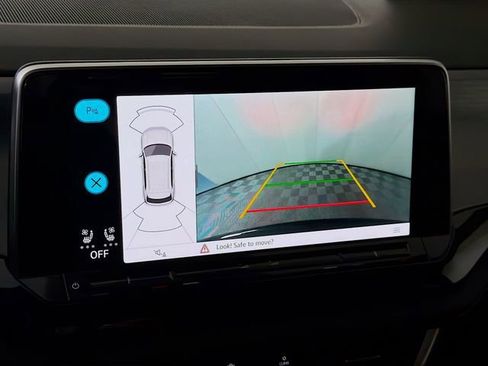 New 2026 Volkswagen Atlas Cross Sport SE FWD image 16