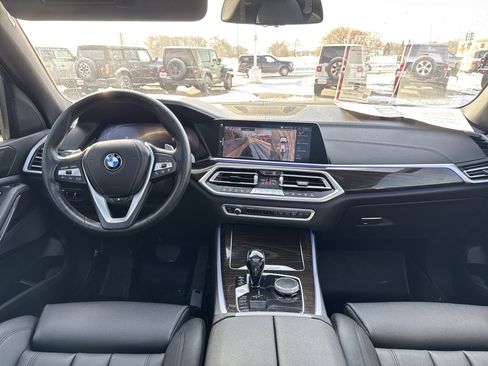 Used 2020 BMW X5 xDrive40i w/ Premium Package image 29