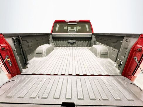 Used 2025 Chevrolet Silverado 1500 LTZ image 27