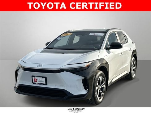 Certified 2025 Toyota bZ4X XLE image 1