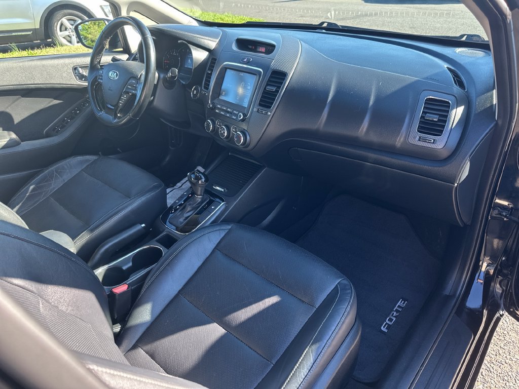 Used 2017 Kia Forte EX FWD image 25