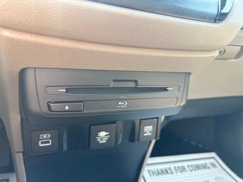 Used 2024 Honda Odyssey Touring image 46