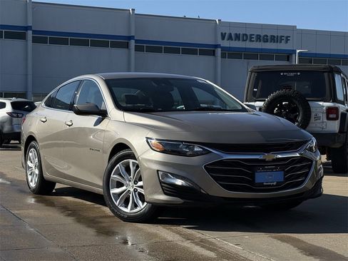 Certified 2023 Chevrolet Malibu LT image 2