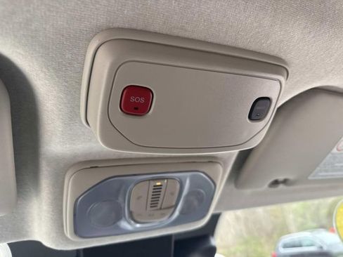 Used 2025 RAM ProMaster 2500 w/ Convenience Group FWD image 27