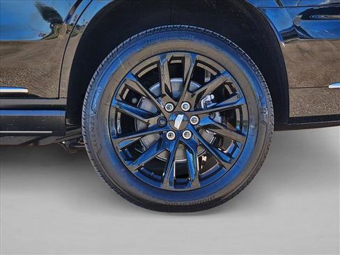 New 2026 Cadillac Escalade Luxury image 10