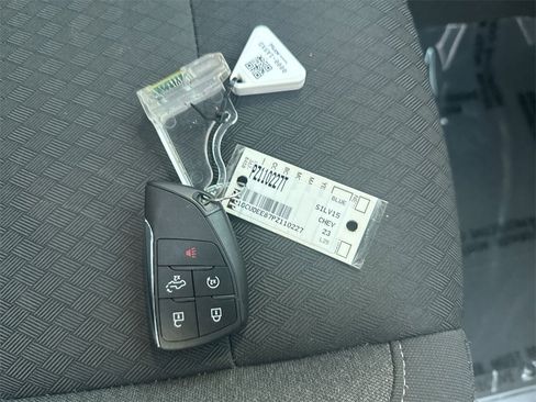 Used 2023 Chevrolet Silverado 1500 RST w/ Z71 Off-Road Package image 35