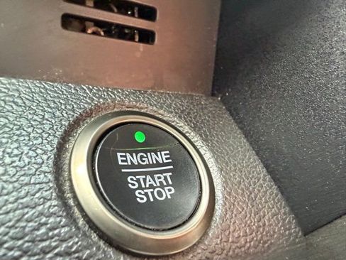 Used 2018 Ford F150 Raptor w/ Equipment Group 802A Luxury AWD/4WD image 27