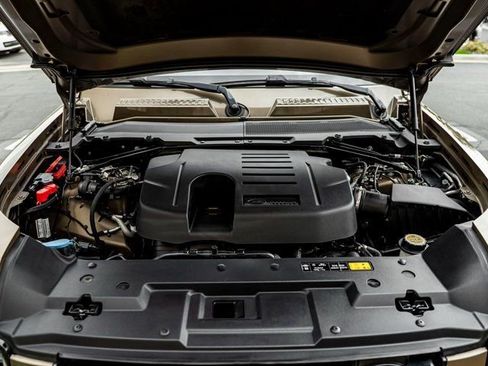 Used 2020 Land Rover Defender 110 HSE image 34