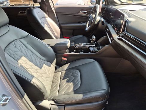 Used 2025 Kia Sportage X-Line AWD/4WD image 31