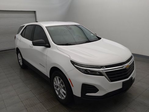 Used 2024 Chevrolet Equinox LS w/ LS Convenience Package FWD image 13