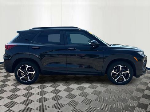 Used 2023 Chevrolet TrailBlazer RS w/ Sun and Liftgate Package AWD/4WD image 6
