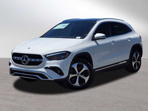 New 2025 Mercedes-Benz GLA 250 4MATIC image 3