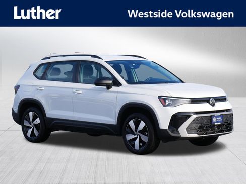 Certified 2025 Volkswagen Taos S image 1