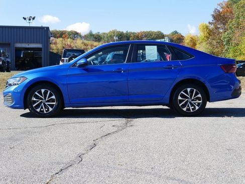 Used 2024 Volkswagen Jetta S image 3
