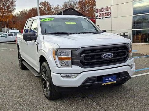 Certified 2022 Ford F150 XLT w/ Equipment Group 301A Mid image 5