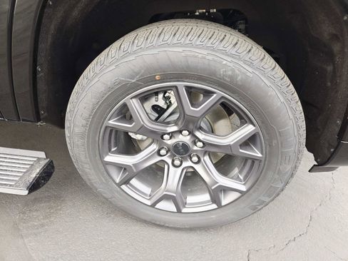 New 2026 Jeep Grand Wagoneer Limited w/ Premium Group II image 21