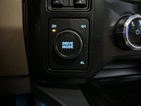 Used 2023 Ford F450 Lariat w/ Lariat Ultimate Package image 24