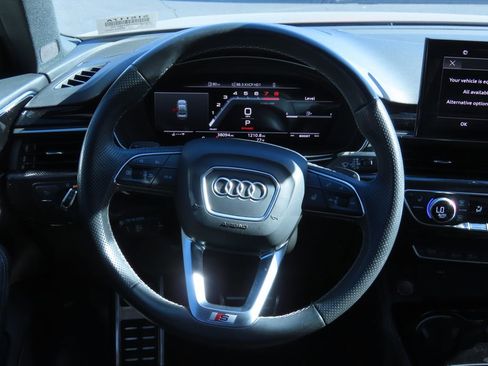 Used 2021 Audi S4 Premium Plus w/ Premium Plus Package image 6