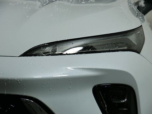 New 2026 Buick Envision Sport Touring image 11