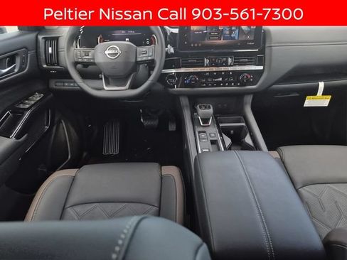New 2026 Nissan Pathfinder Platinum w/ Cargo Package FWD image 14