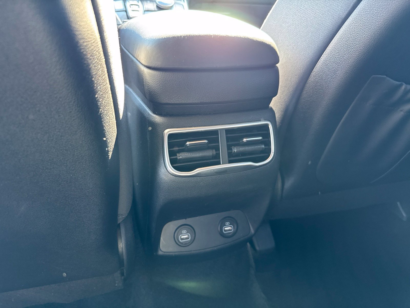 Used 2023 Hyundai Santa Fe SEL FWD image 15