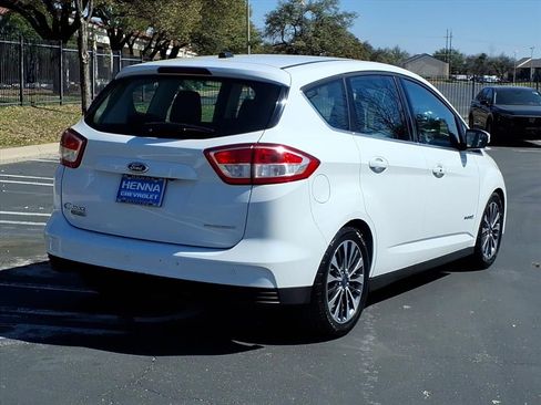 Used 2017 Ford C-MAX Energi Titanium image 8
