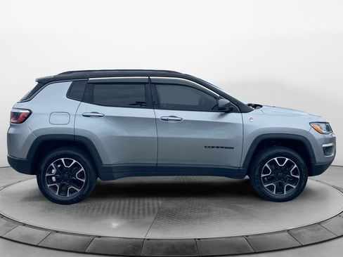 Used 2020 Jeep Compass Trailhawk AWD/4WD image 6