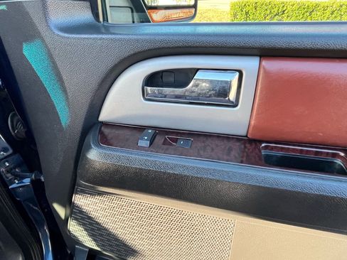 Used 2014 Ford Expedition EL King Ranch image 14