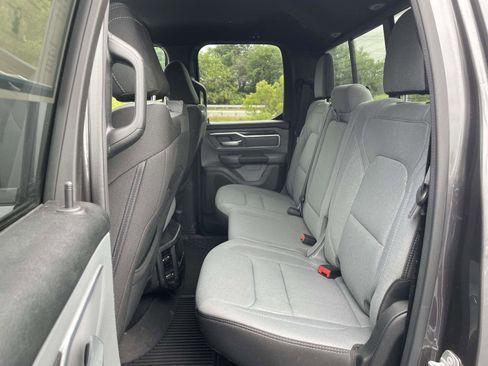 Used 2021 RAM 1500 Big Horn RWD image 12