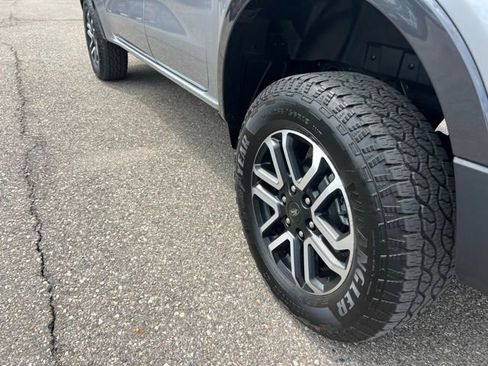 Certified 2024 Ford Ranger Lariat AWD/4WD image 23