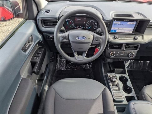 Used 2022 Ford Maverick XL image 16