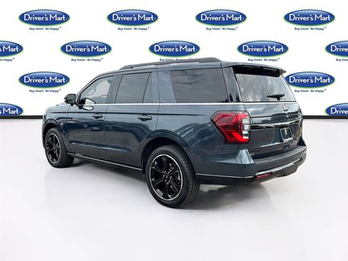 Used 2024 Ford Expedition Limited RWD image 5