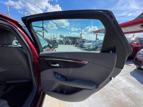 Used 2017 Chevrolet Impala LT w/ Leather Package FWD image 13