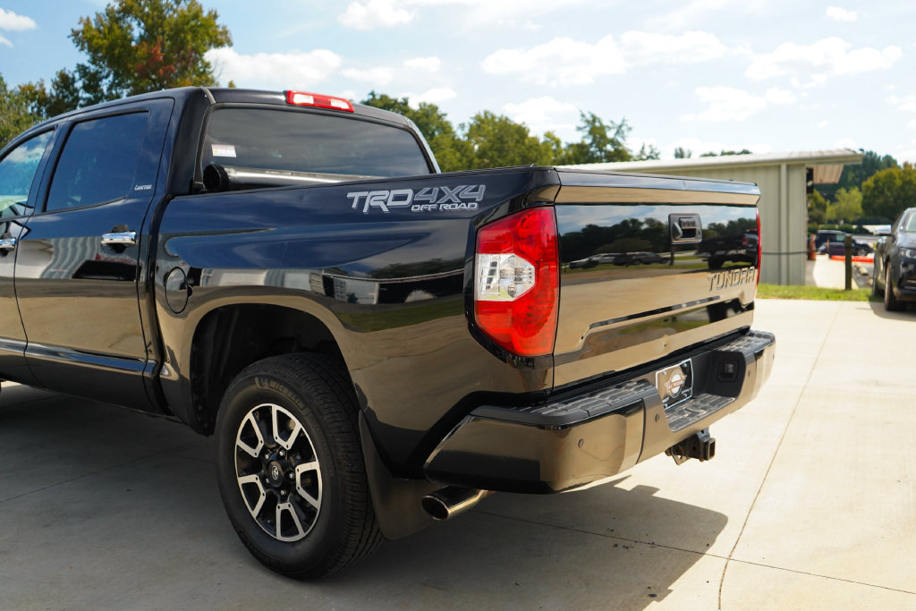 Used 2018 Toyota Tundra Limited w/ Limited Premium Package AWD/4WD image 21