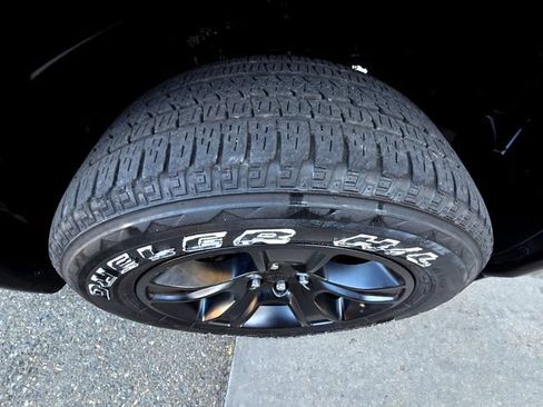 Certified 2023 RAM 1500 Big Horn RWD image 35